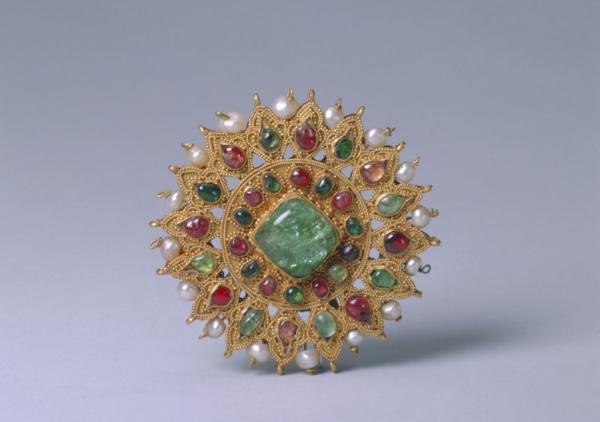 清金嵌珠宝圆花 故宫博物院 藏